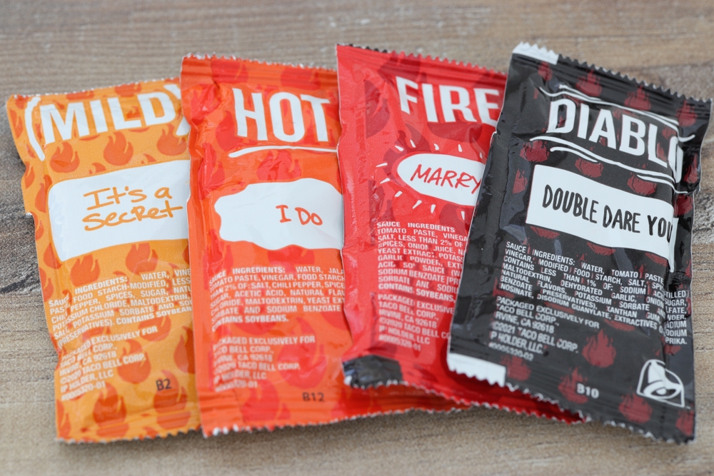 packets of Taco Bell sauce