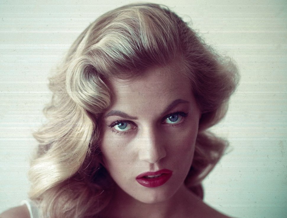 Anita Ekberg in white top