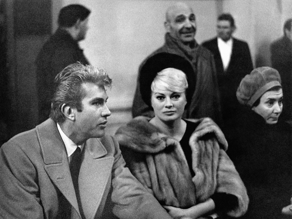 Anita Ekberg And Rik Van Nutter in coats
