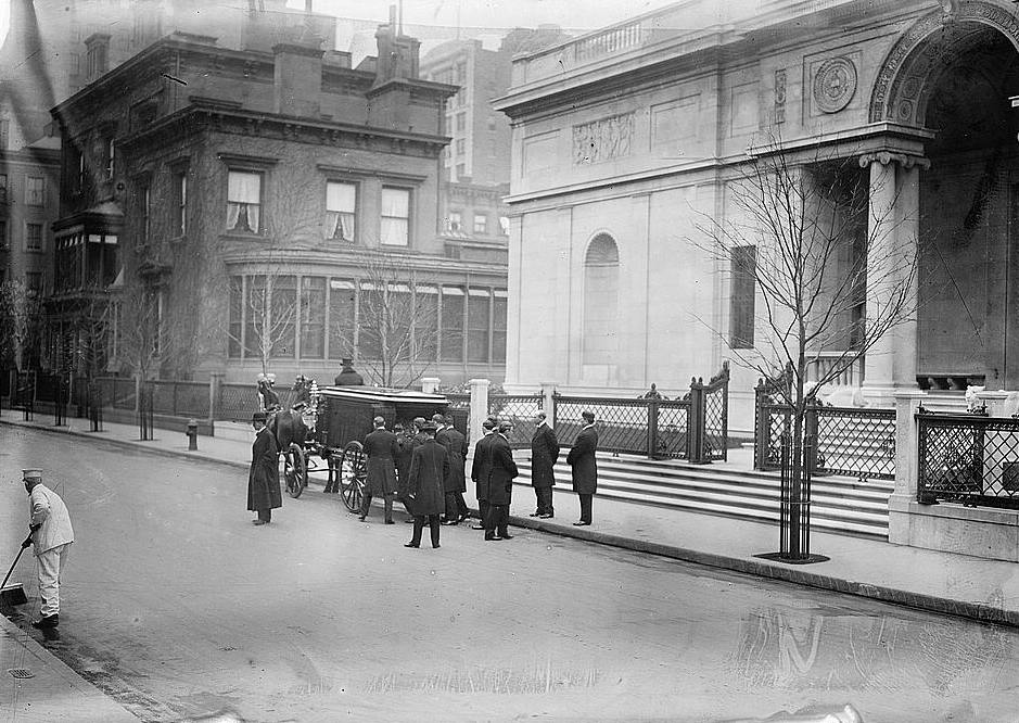 JP Morgan's Body Taken From His Library