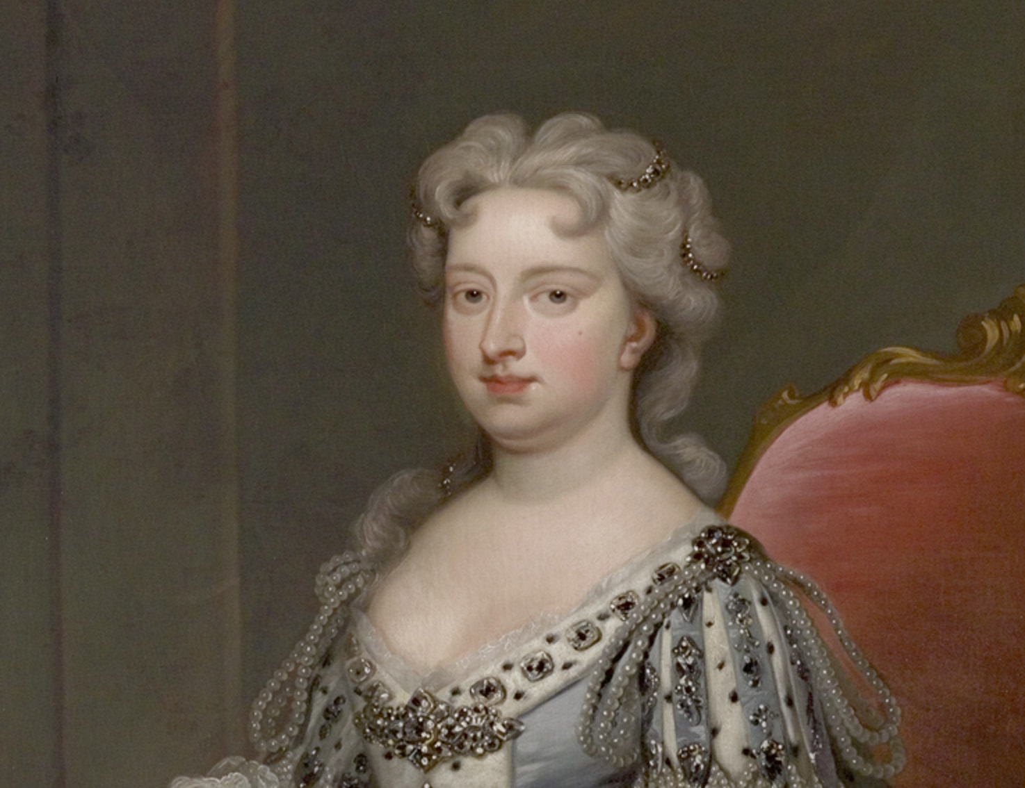 Painting of Caroline of Ansbach wearing royal outfit and looking at front - circa 1730