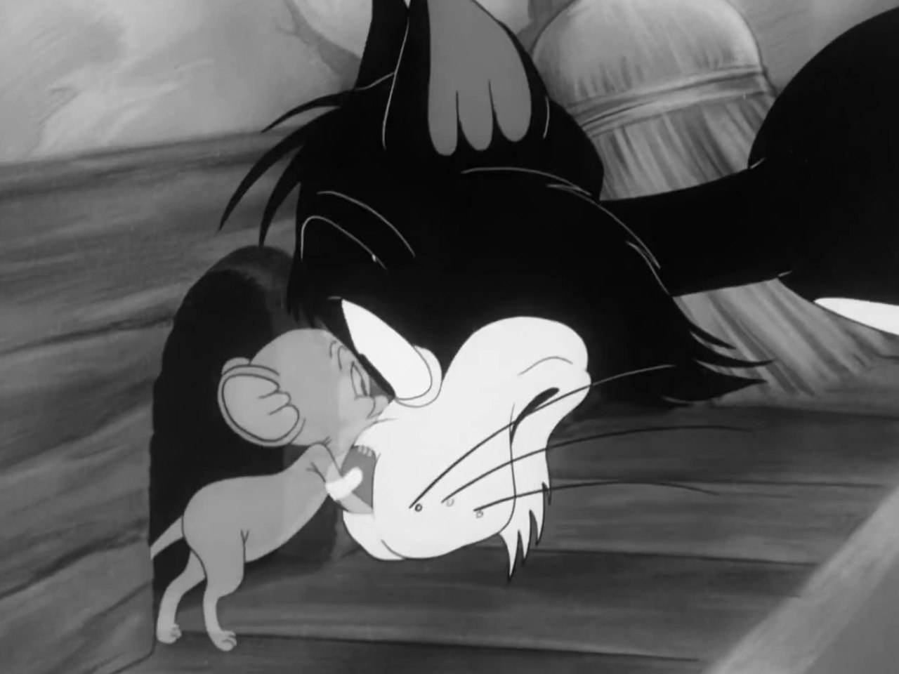 Tex Avery  director , Looney Tunes   The  Haunted Mouse, 1941 , ghost mouse frightening black cat