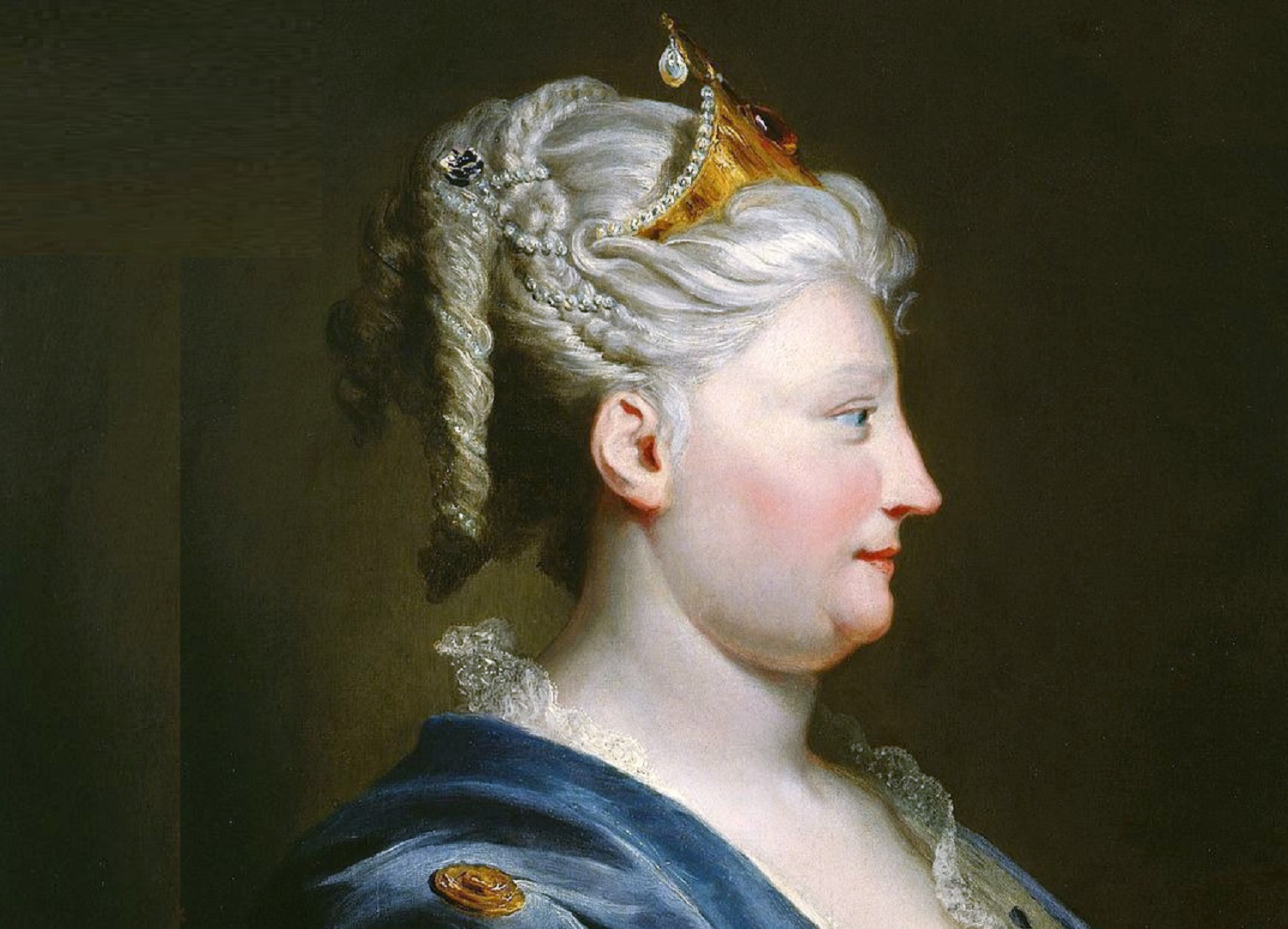 Painting of Caroline Of Ansbach wearing blue royal outfit and golden crown, looking at side - circa 1735