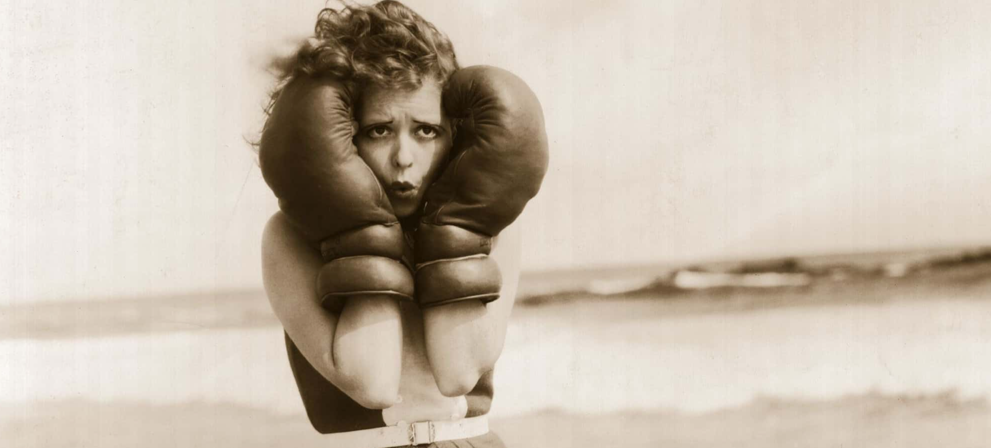 Clara Bow facts
