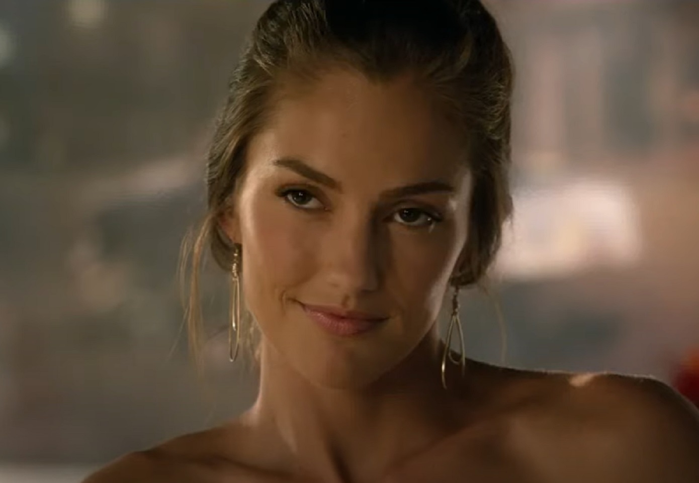 Screenshot: Minka Kelly is looking at side - from - Charlie's Angels (2011 TV series)
