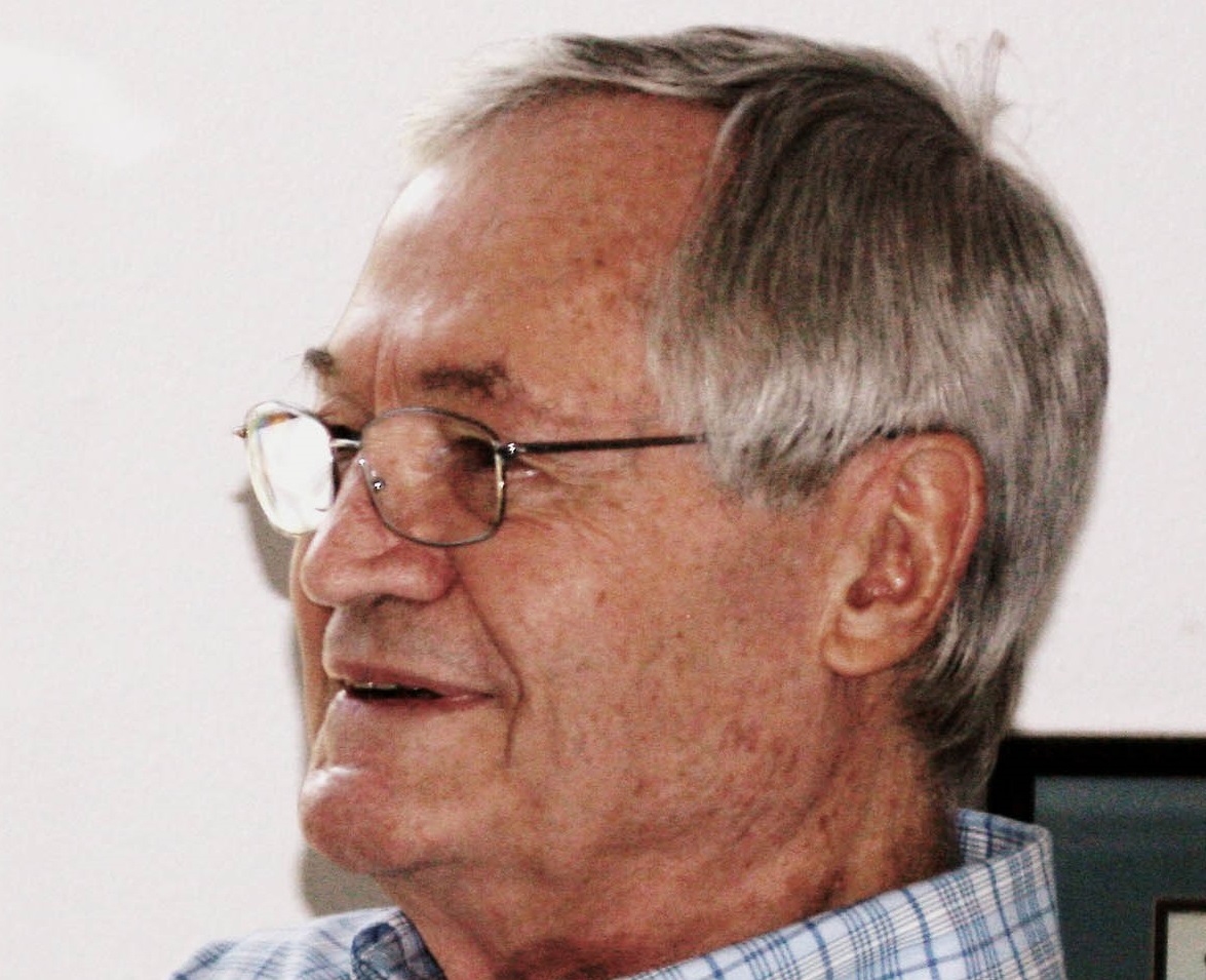 American filmmaker Roger Corman looking at side - 2009