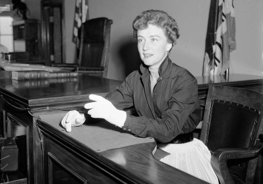 divorce case, May 17, 1951. Mrs Jeanne Donen (Jeanne Coyne, stage name)