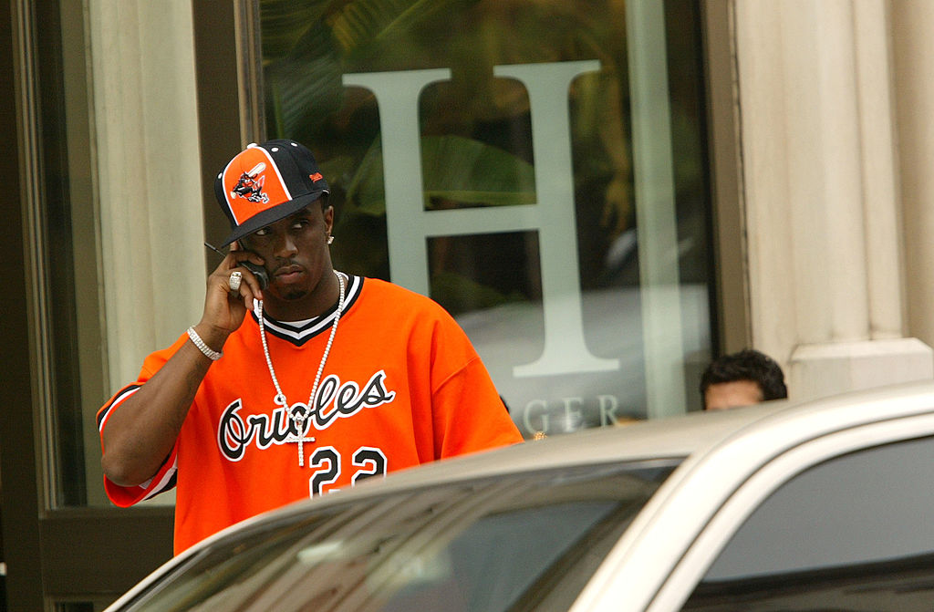 Sean Combs Has Lunch With Mom In New York