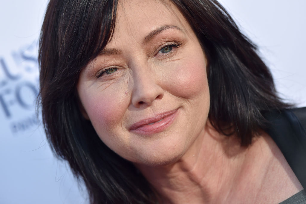 Shannen Doherty attends the sixth biennial Stand Up To Cancer
