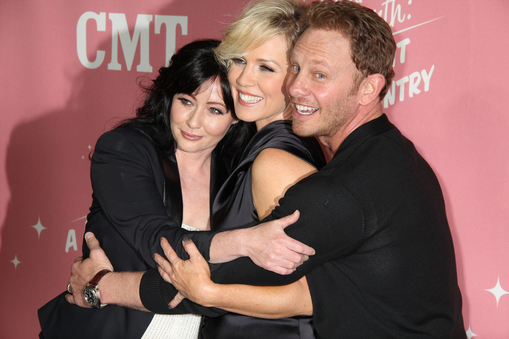 Shannen Doherty, Jennie Garth and Ian Ziering at the Jennie Garth 40th Birthday Celebration