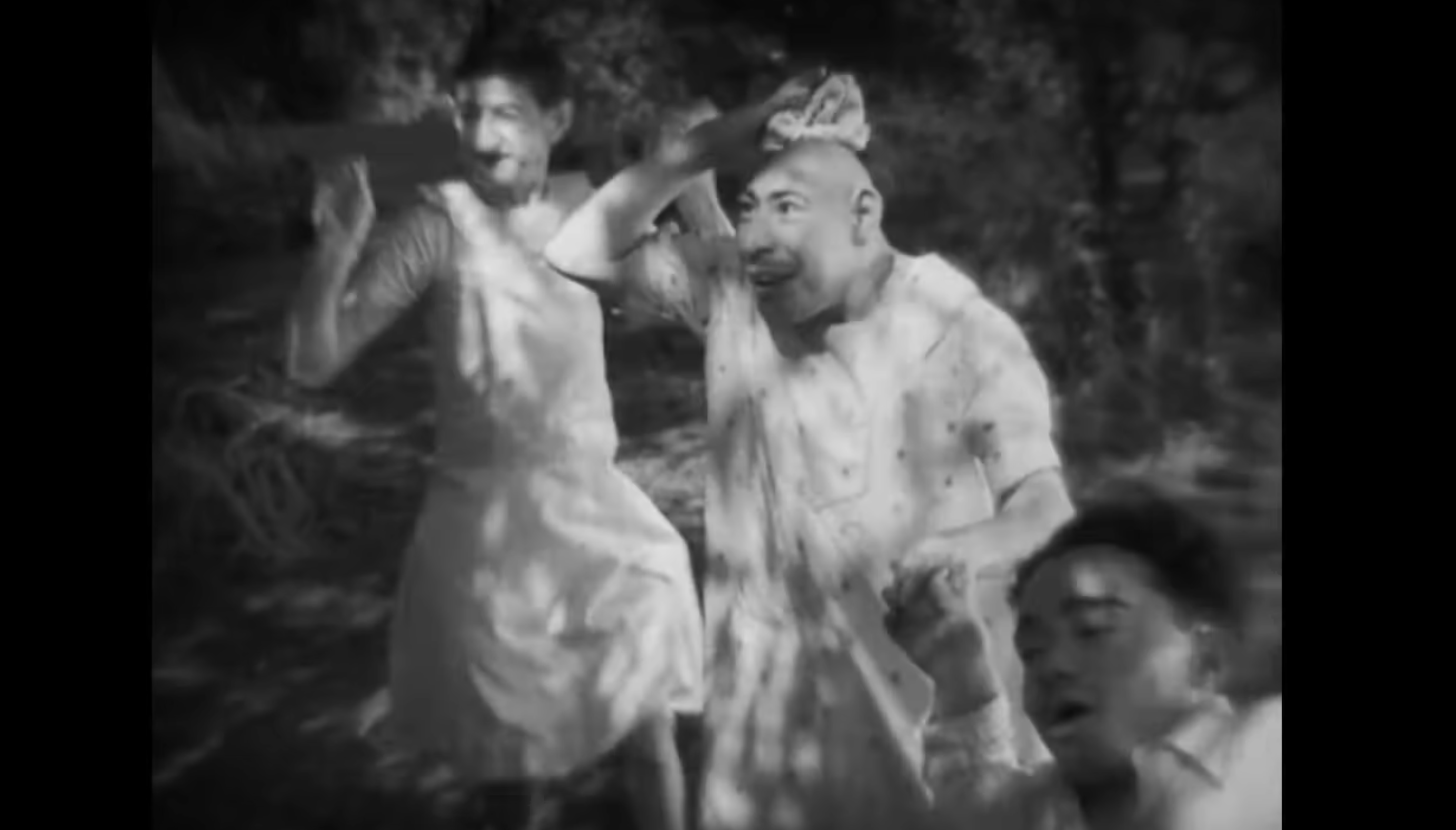 Screenshot from Freaks (1932)