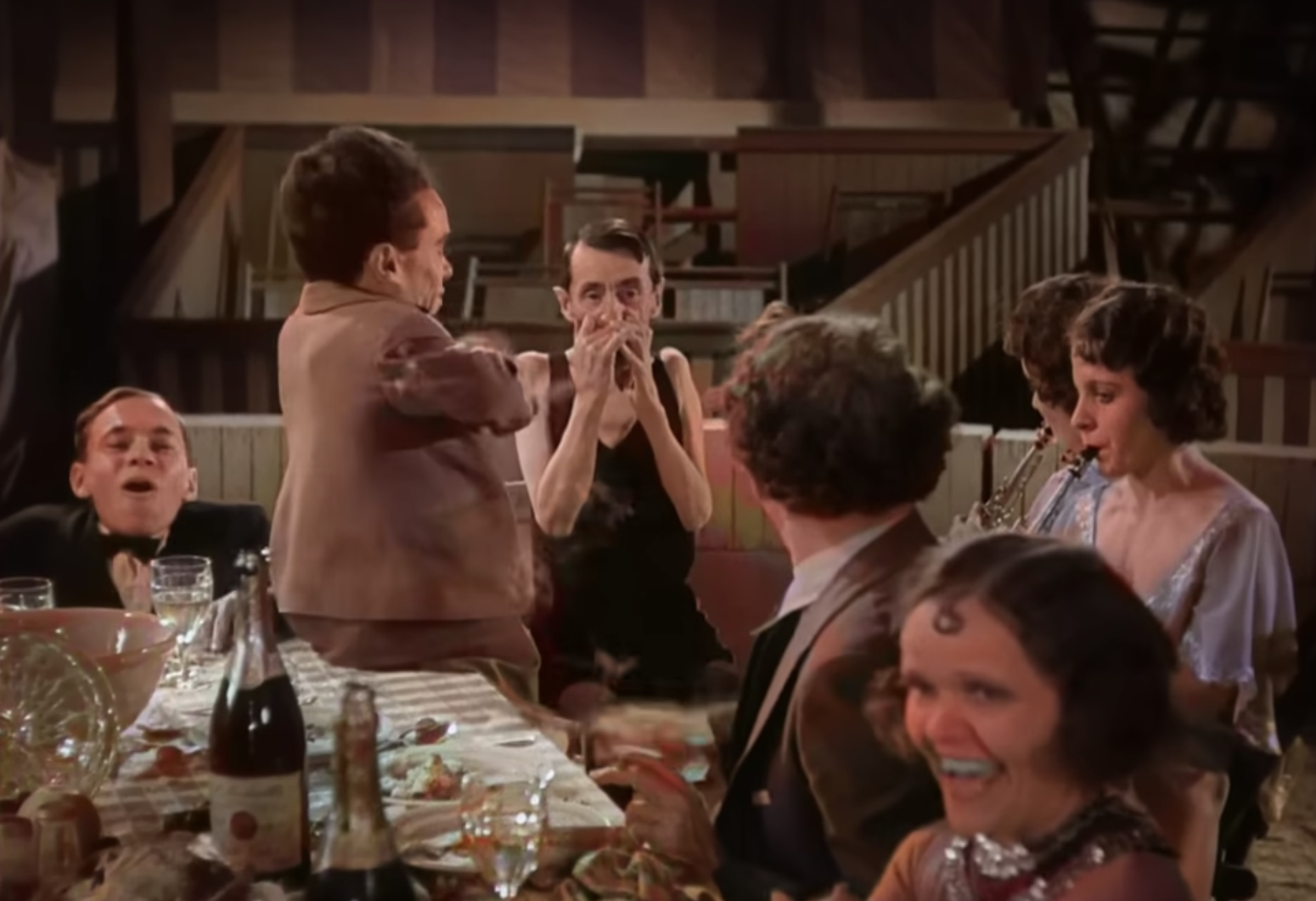 Screenshot from Freaks (1932)