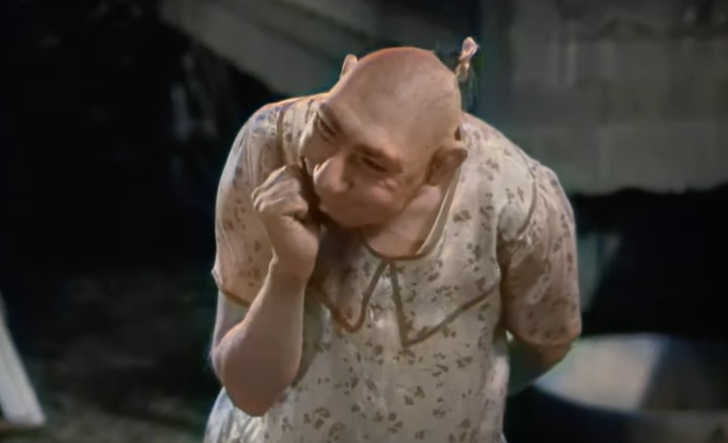 Screenshot from Freaks (1932)