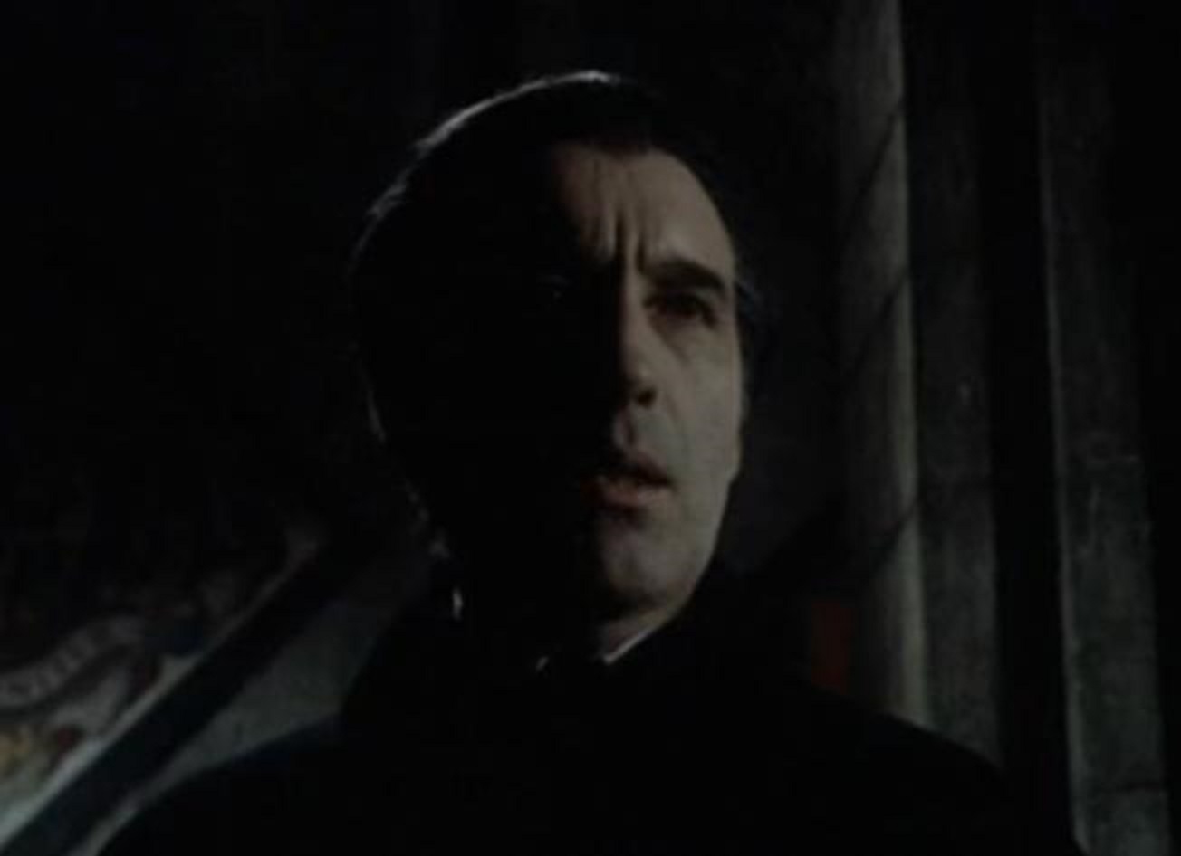 Christopher Lee in Taste The Blood Of Dracula Lee
