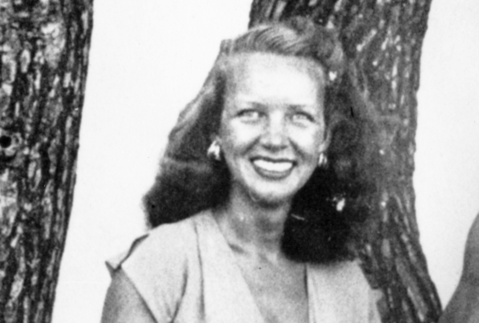 Ann Woodward with Rita Hayworth