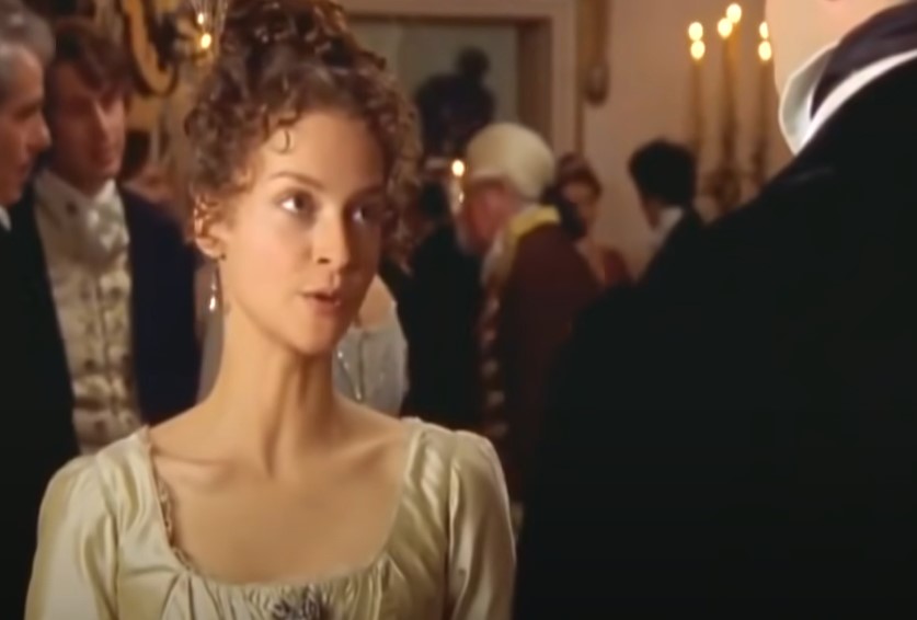 Julie Cox as Annabella Milbanke, Lady Byron  in white dress
