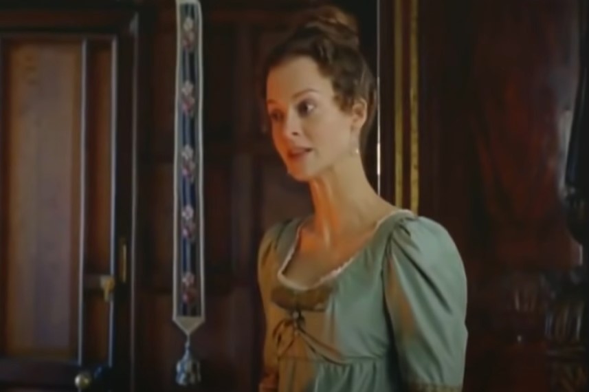 Julie Cox as Annabella Milbanke, Lady Byron   in green dress 
