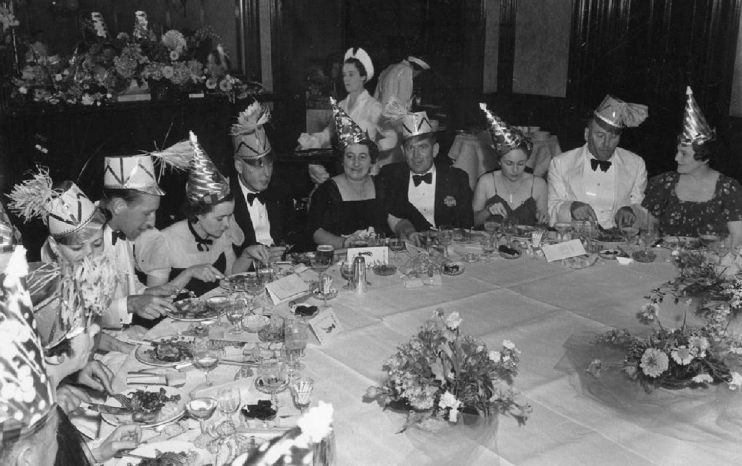 Celebrations at the Belle Vue Hotel, Brisbane - 1940