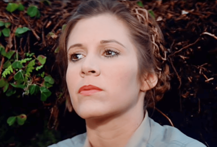 Screenshot of Princess Leia looking at side - from Star Wars: Episode VI - Return of the Jedi (1983)