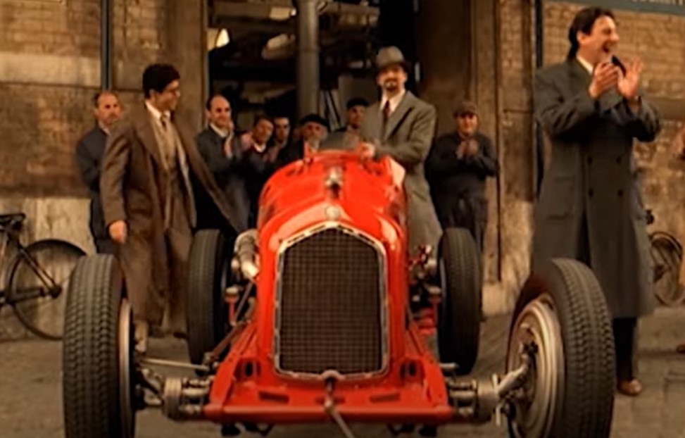 Sergio Castellitto as Enzo Ferrari