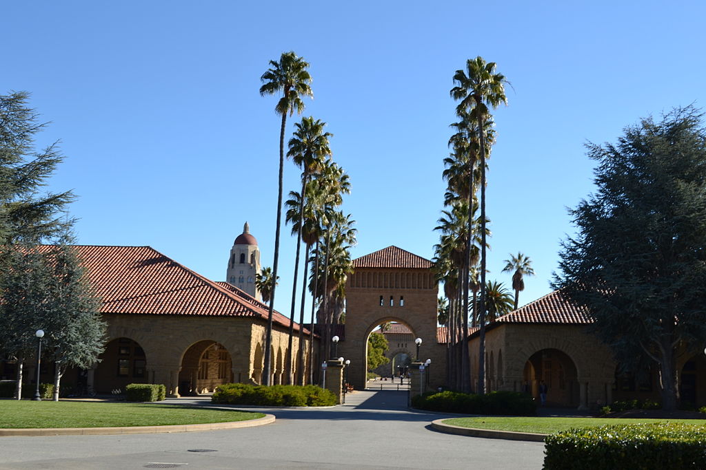 View of a main quad entrance on the Stanford University campus.