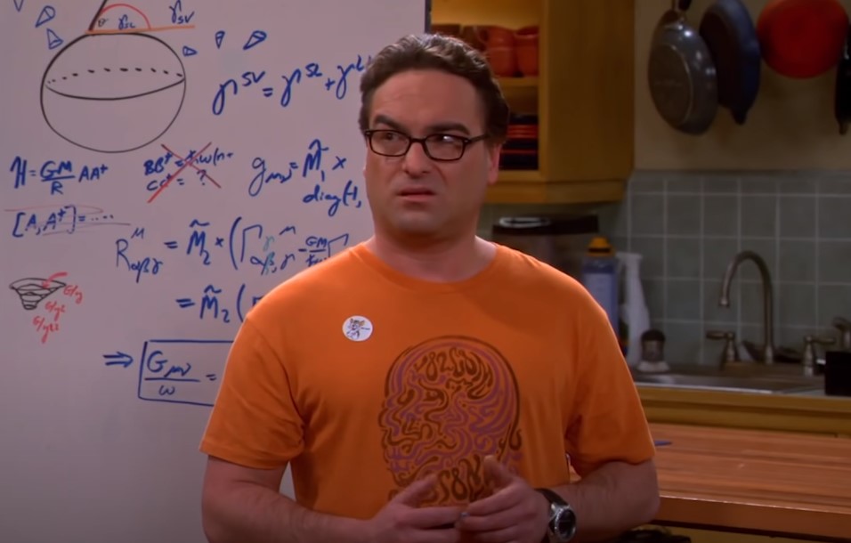 Leonard on the big bang theory in orange t-shirt