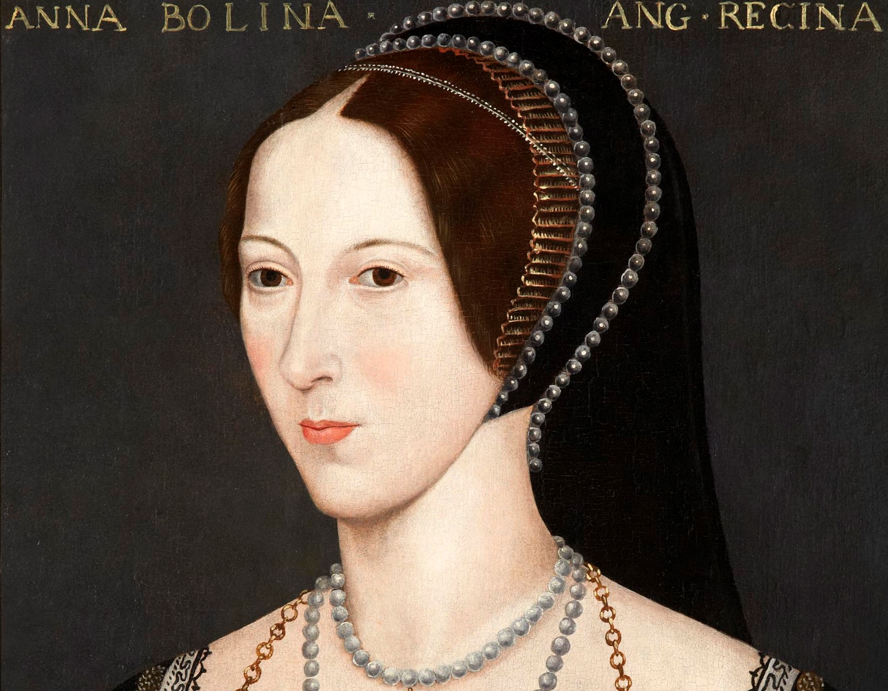 Anne Boleyn in brown dress and jewels