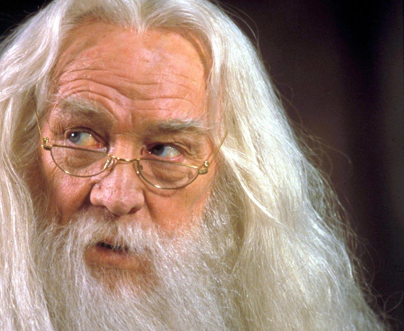 Promotional photo of Richard Harris (Albus Dumbledore)