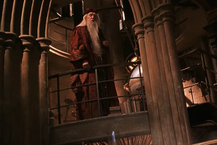 Screenshot from the movie Harry Potter and the Philosopher's Stone (2001)