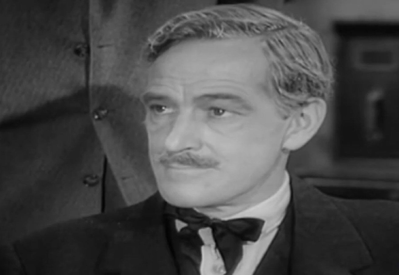 Screenshot of Black Bart (Arthur Space) is looking at side - from Stories of the Century (1954-55)