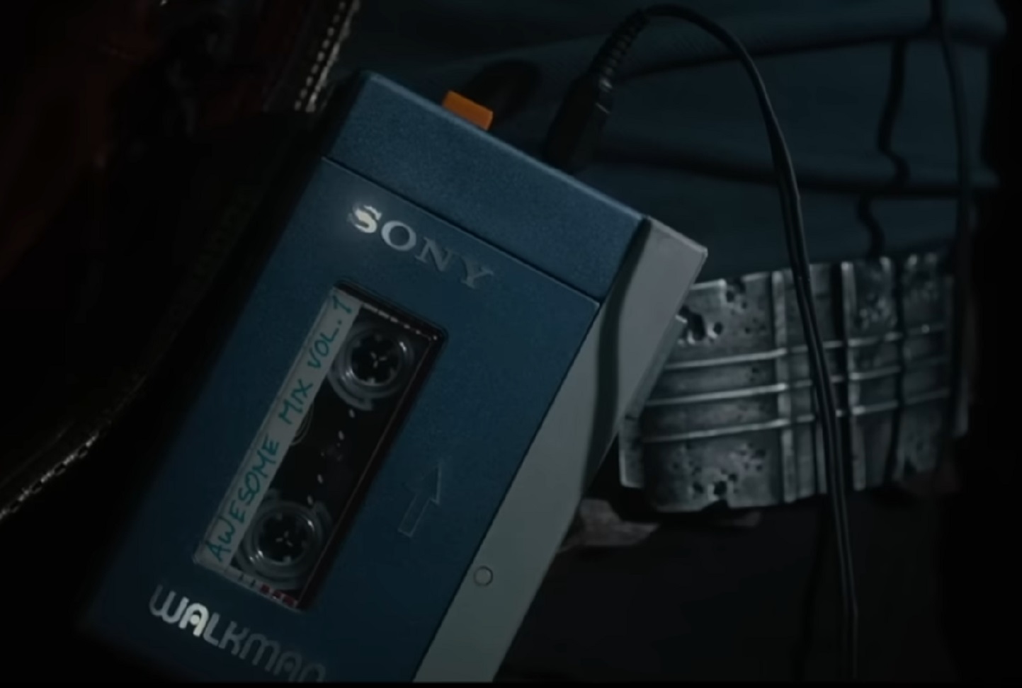 Screenshot of Chris Pratt listening music - from Guardians of the Galaxy (2014)