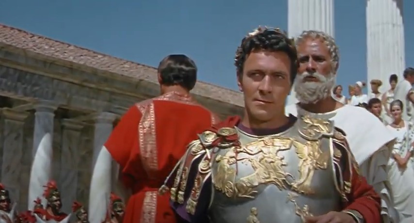 Commodus outside