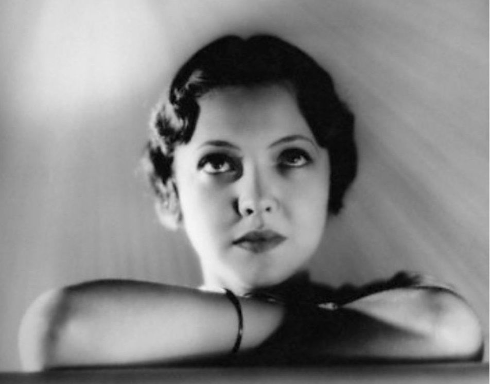Portrait of Sylvia Sidney looking at camera - 1929