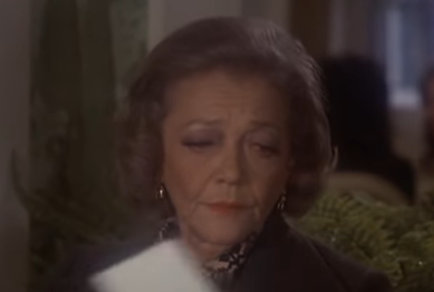 Screenshot of Sylvia Sidney talking - from Summer Wishes, Winter Dreams (1973)