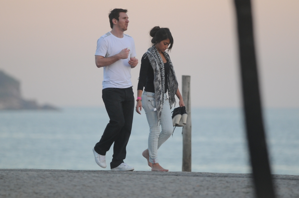 Lionel Messi and Antonela Roccuzzo (wife) during their honeymoon