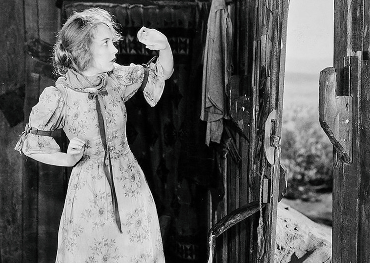 Lillian Gish in the 1928 film The Wind