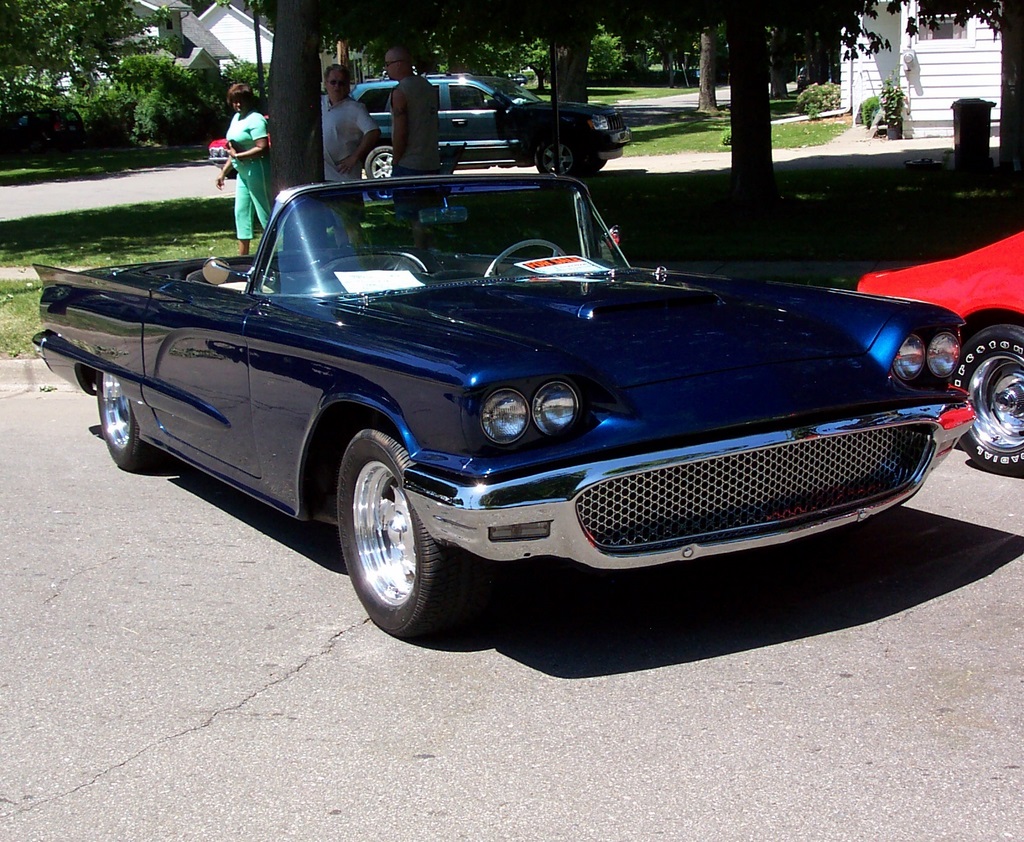 Ford Thunderbird 