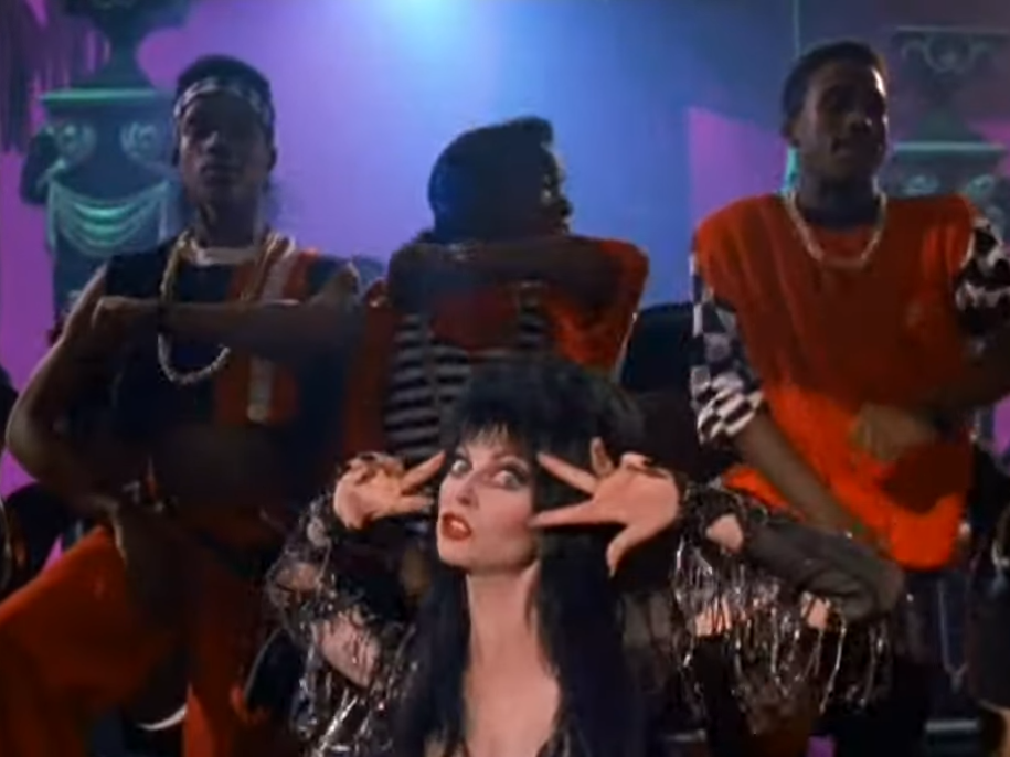 Elvira: Mistress of the Dark (1988)