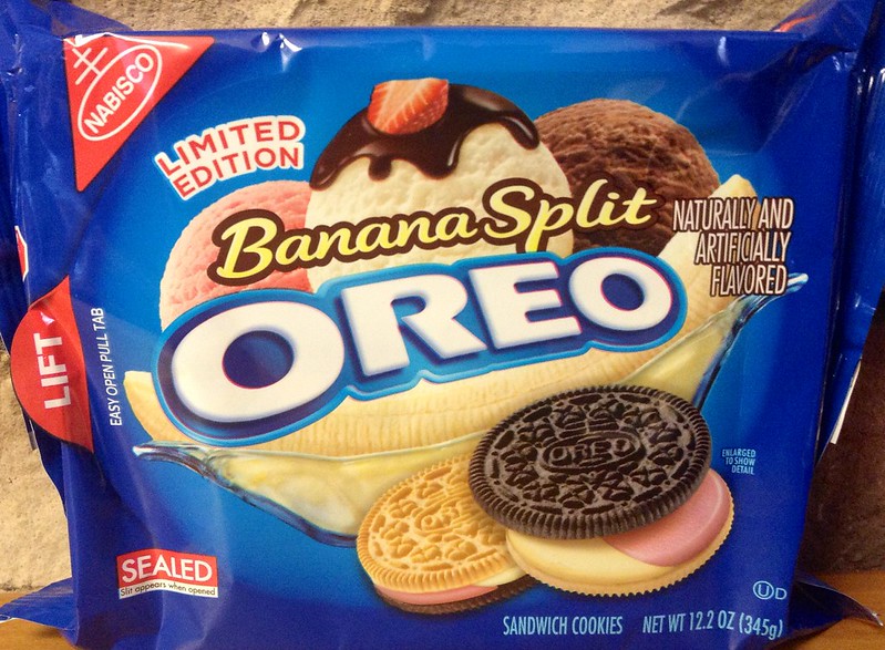 Banana Split Oreo Cookies placed on a market rack