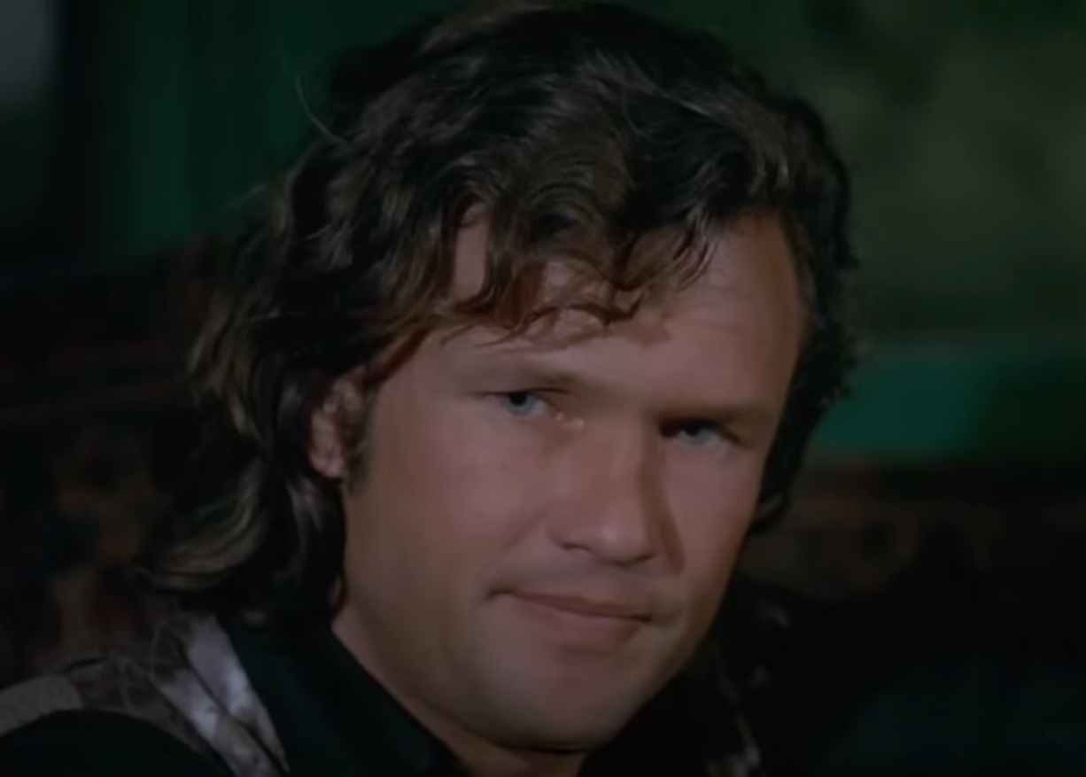 Screenshot of Kris Kristofferson from Cisco Pike (1971)