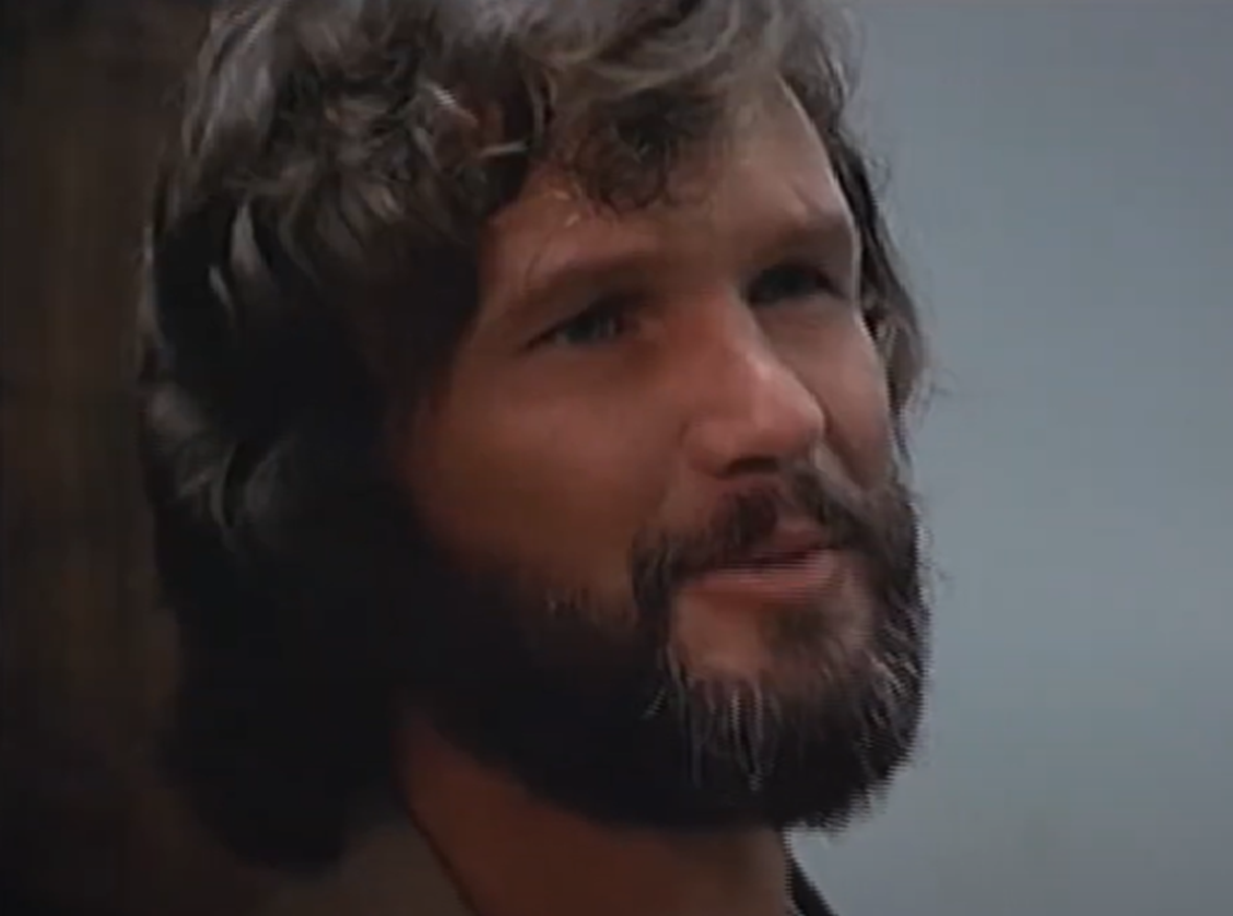  Screenshot of Kris Kristofferson from - Blume in Love (1973)