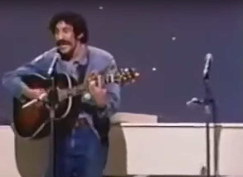 Screenshot from the American documentary television series Behind the Music: Jim Croce (1997-)