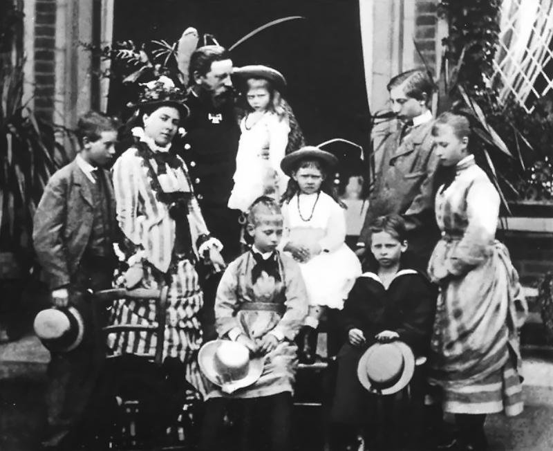 Wilhelm II as a young boy and his family