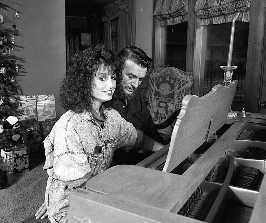 Waylon Jennings And Jessi Colter