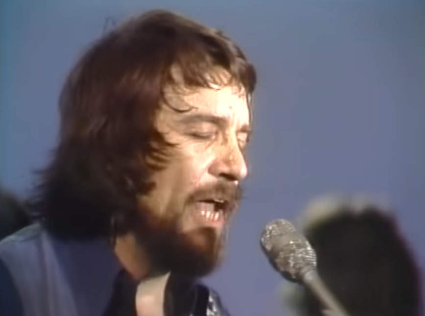 Waylon Jennings on stage