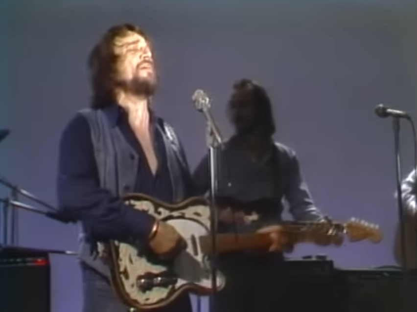 Waylon Jennings on stage