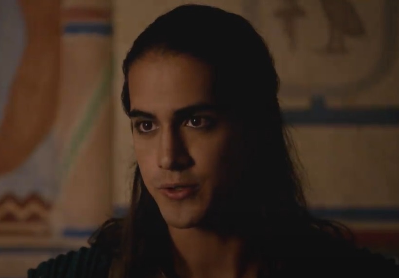 Screenshot from the Canadian-American miniseries Tut (2015)