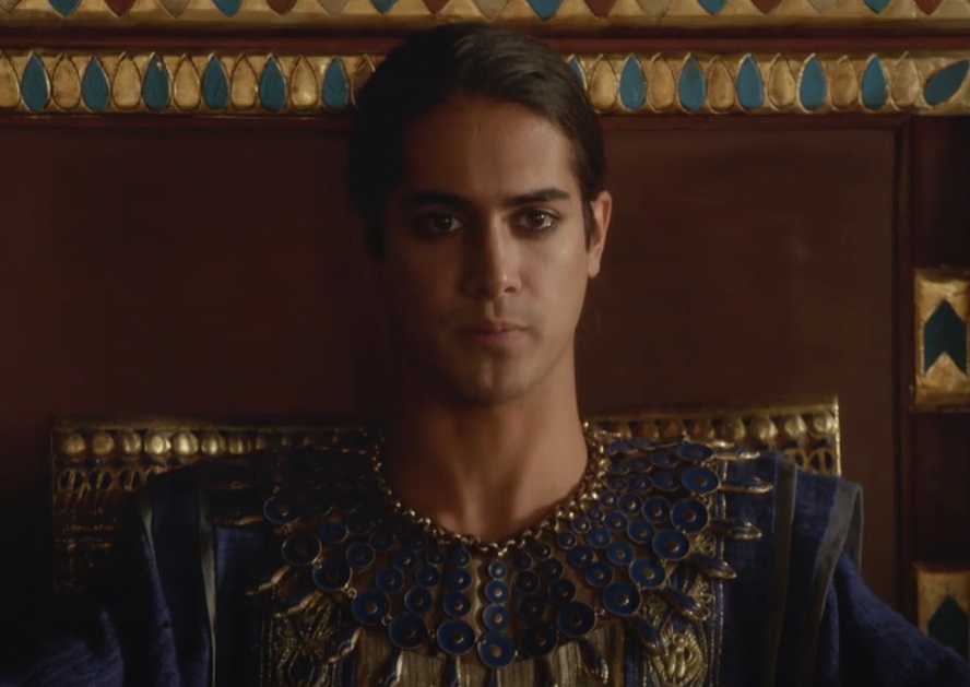 Screenshot from the Canadian-American miniseries Tut (2015)