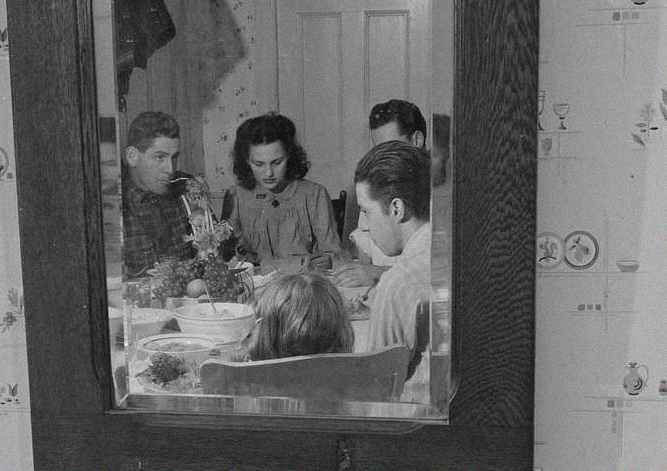 Pumpkin pies and Thanksgiving dinner