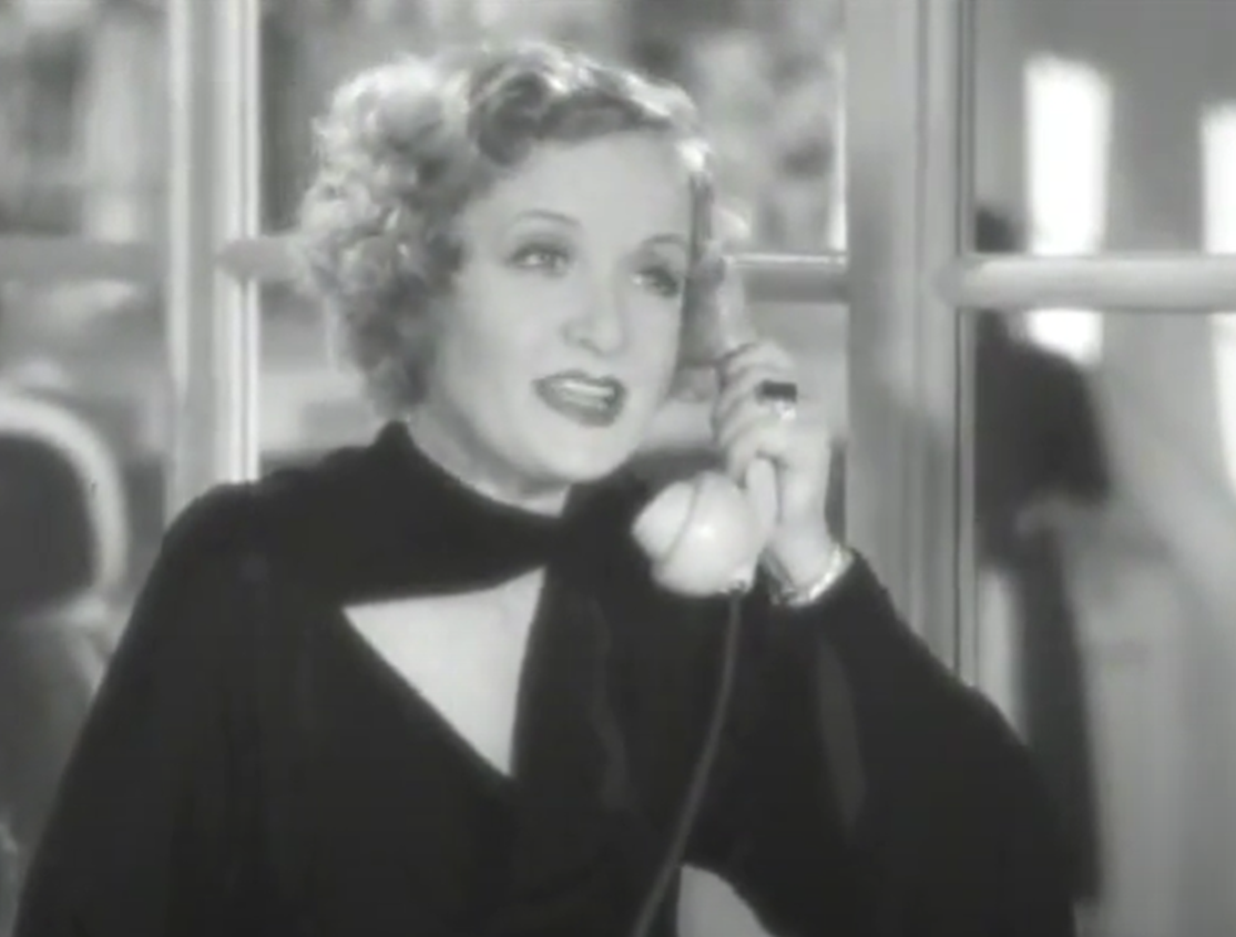 Screenshot of Billie Burke from Dinner At Eight (1933)